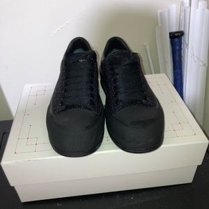 Alexander mcQueens shoes